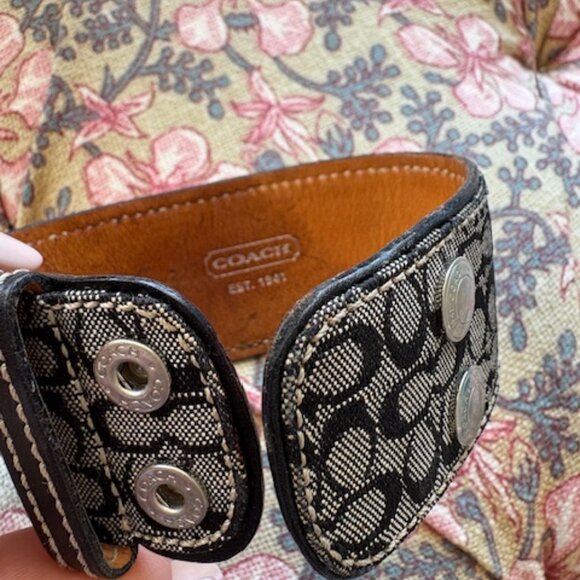 Coach Vintage Signature Monogram Canvas & Leather Cuff - Picture 4 of 6